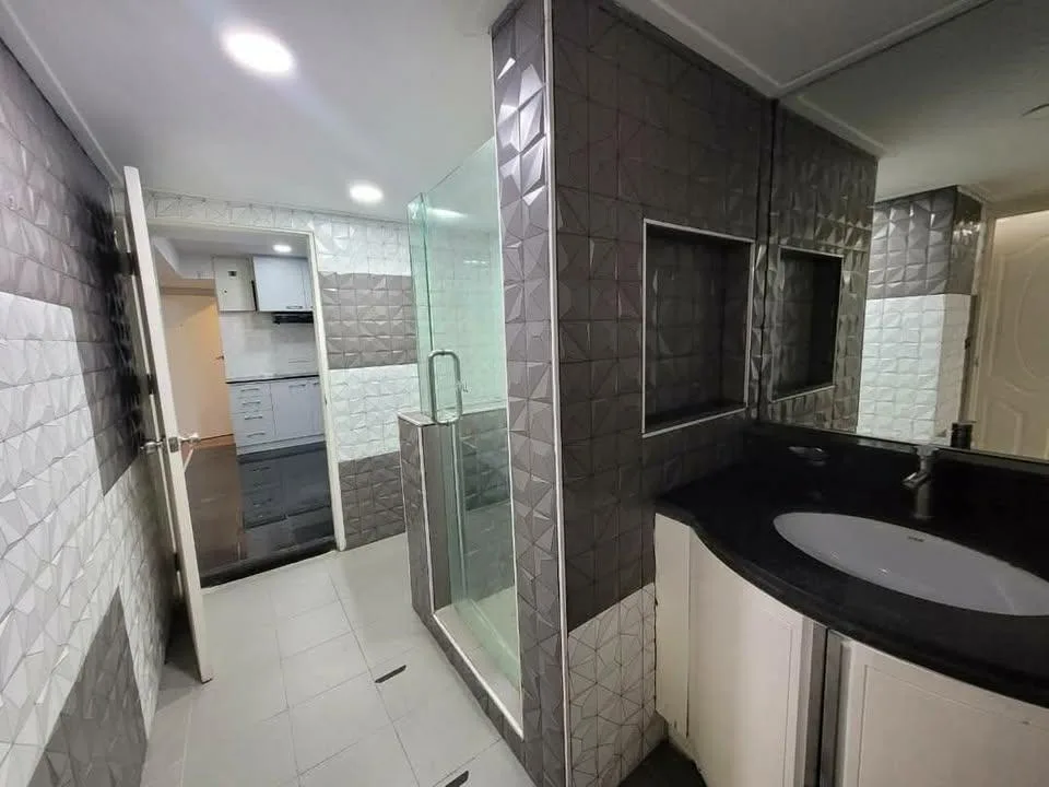 Property photos for President Park Sukhumvit 24