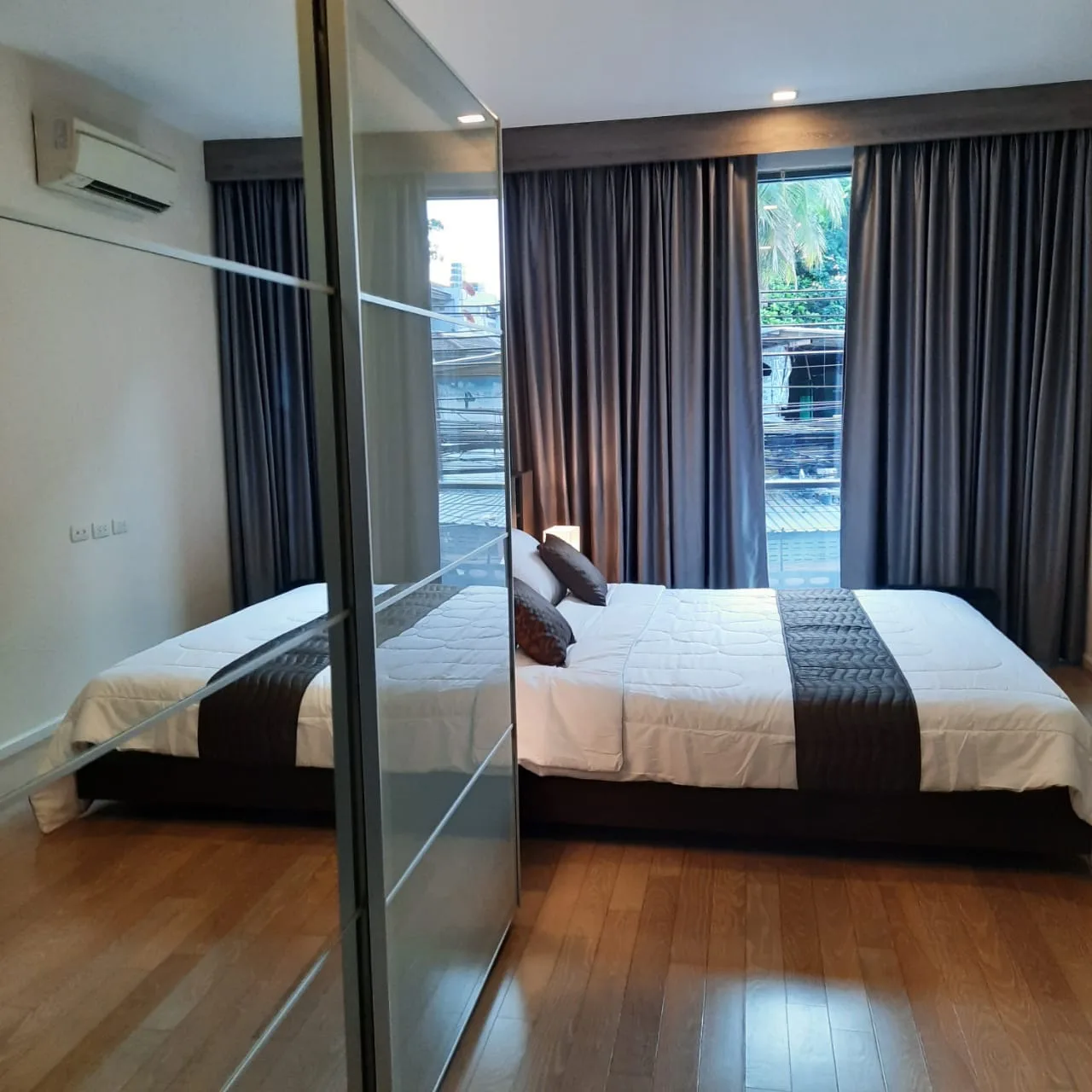 Property photos for Trapezo Sukhumvit 16
