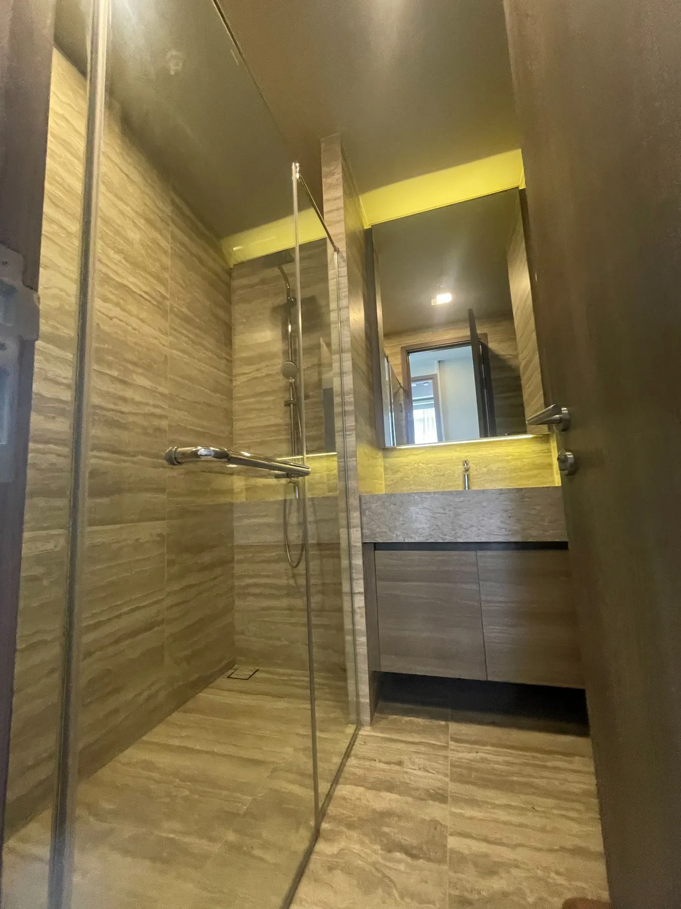 Property photos for Celes Asoke