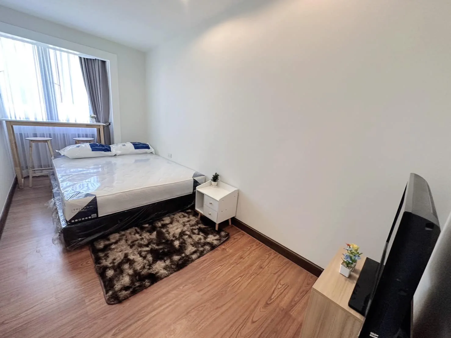 Property photos for Omni Tower Sukhumvit Nana