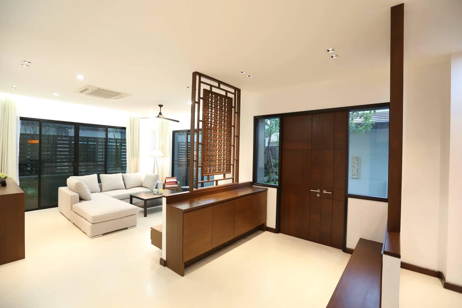 Property photos for Willow 49