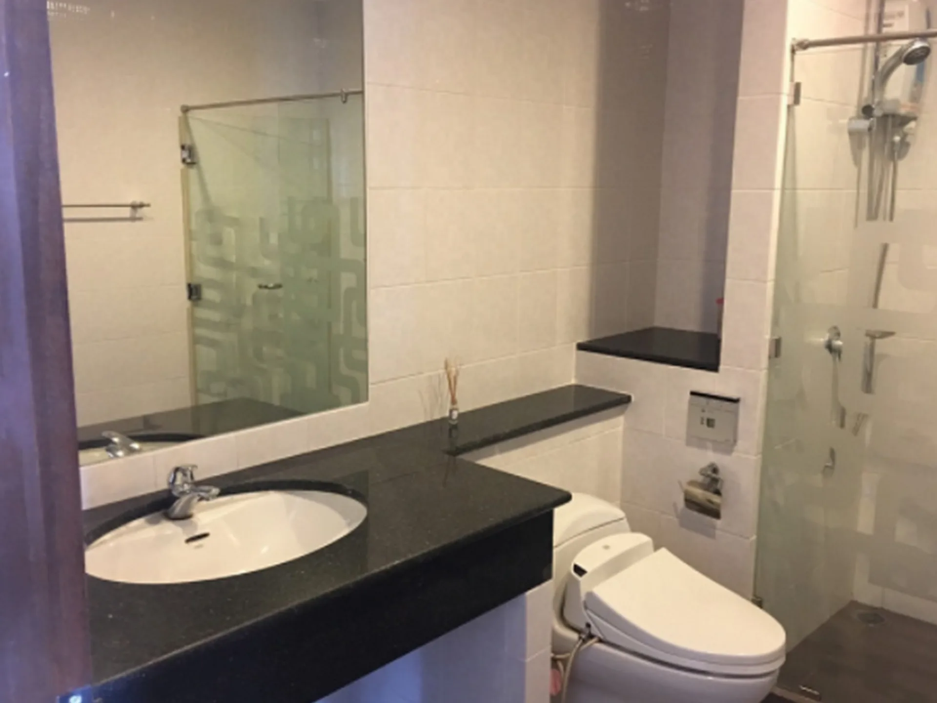 Property photos for Vista Garden