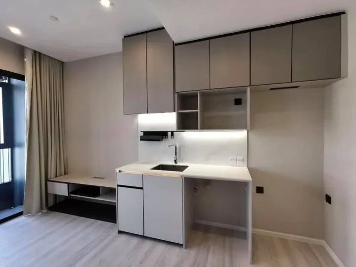 Property photos for The Room Phayathai