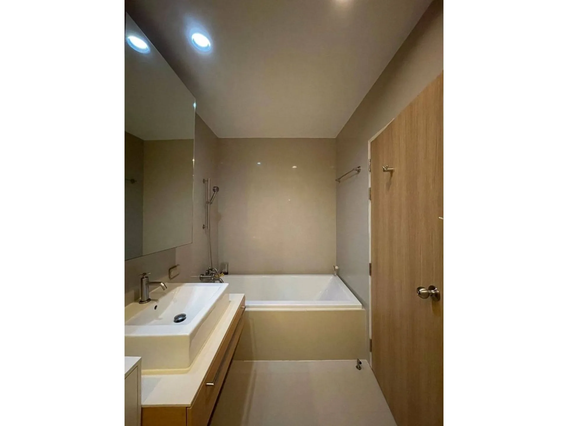 Property photos for The Issara Ladprao