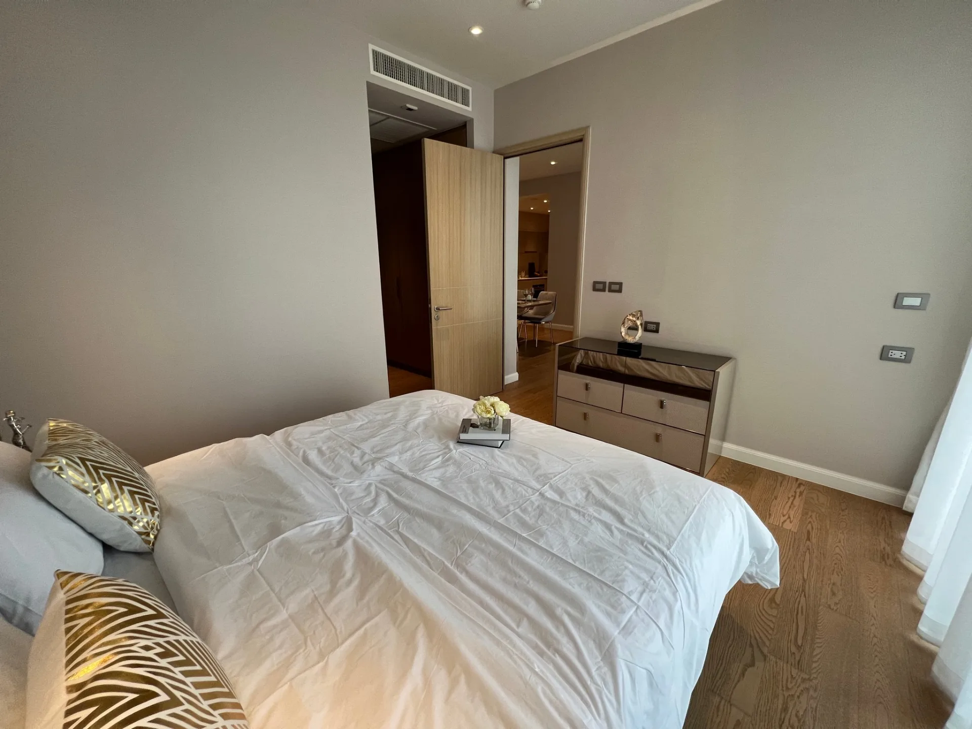Property photos for Magnolias Waterfront Residences