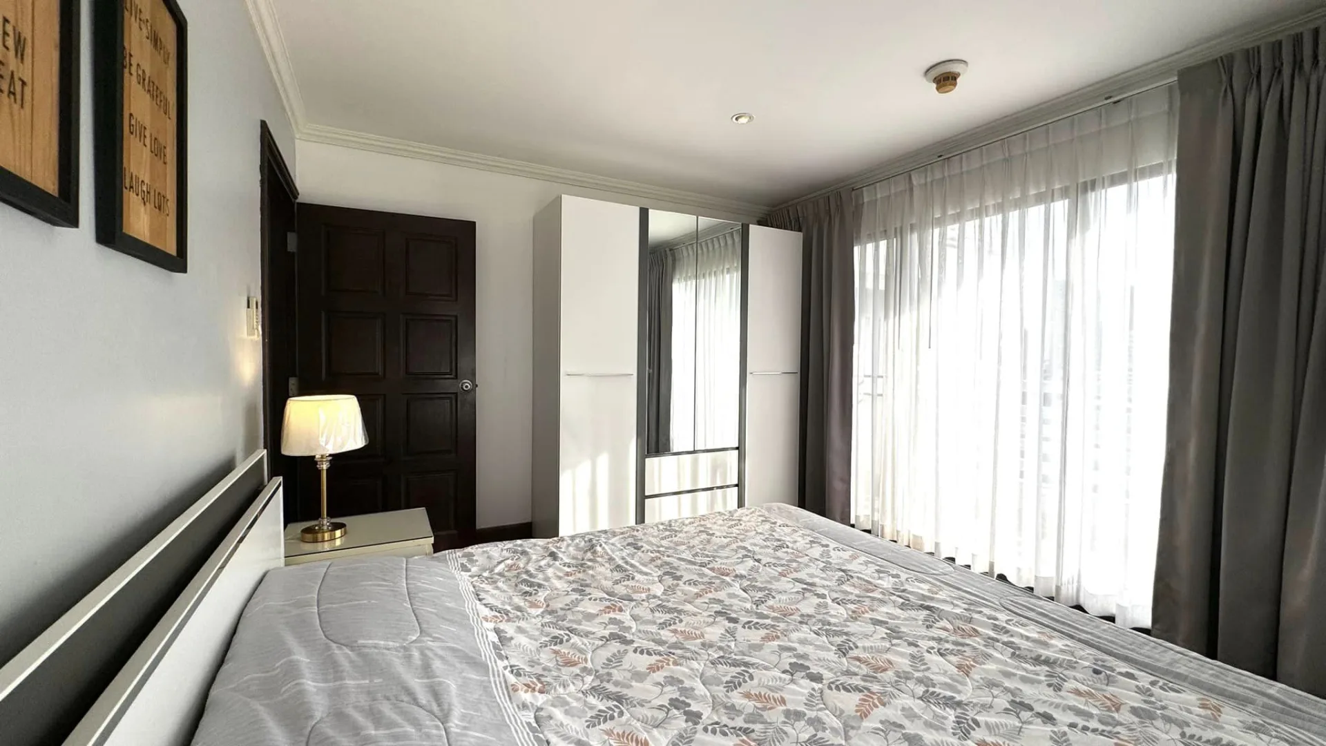 Property photos for Richmond Palace