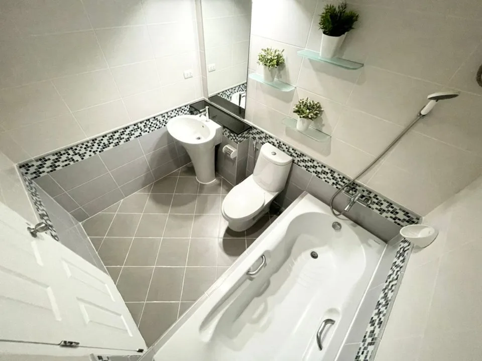 Property photos for The Waterford Sukhumvit 50 Onnut