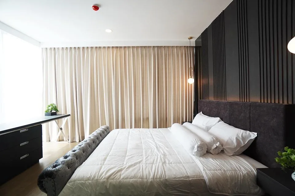 Property photos for Siamese Exclusive Queens