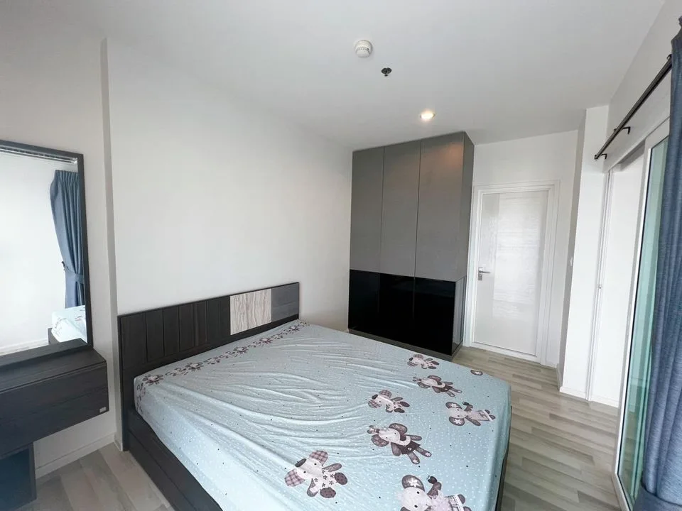 Property photos for The Key Sathorn - Charoenraj