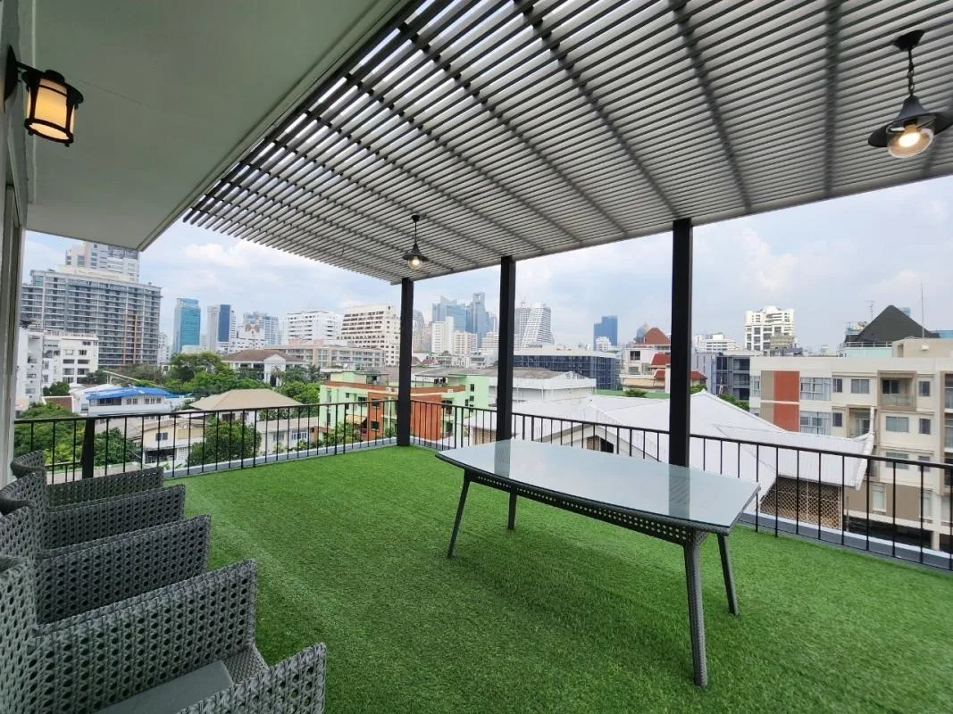 Property photos for Monet House Apartment