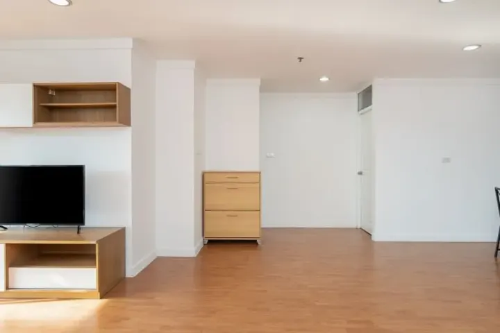 Property photos for The Waterford Diamond