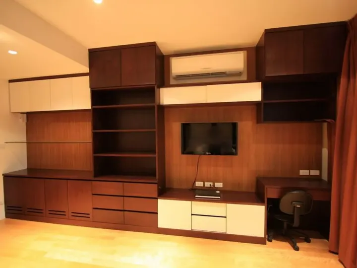 Property photos for Villa Rachatewi
