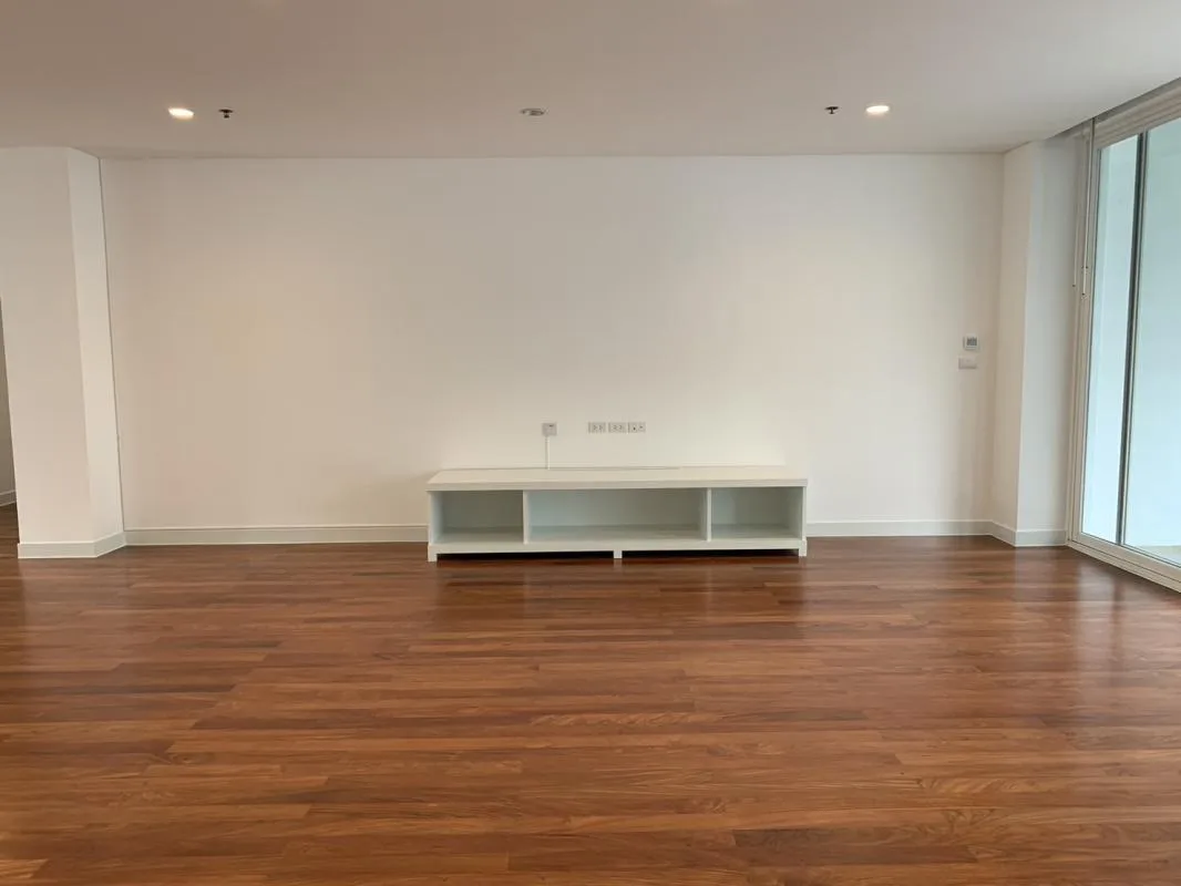 Property photos for Ekamai Gardens (shama Ekamai)