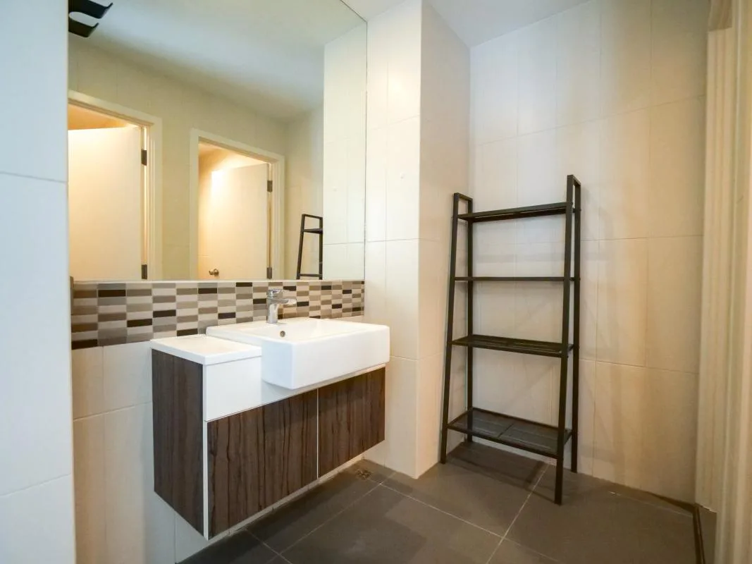 Property photos for Centric Ari Station