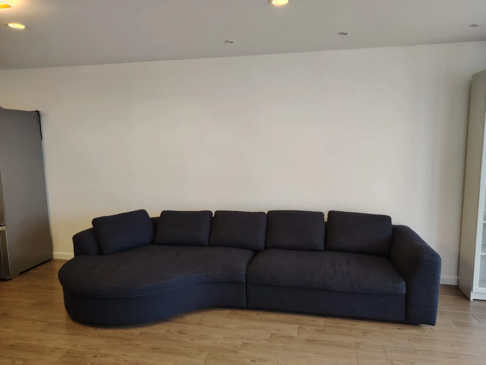 Property photos for State Tower