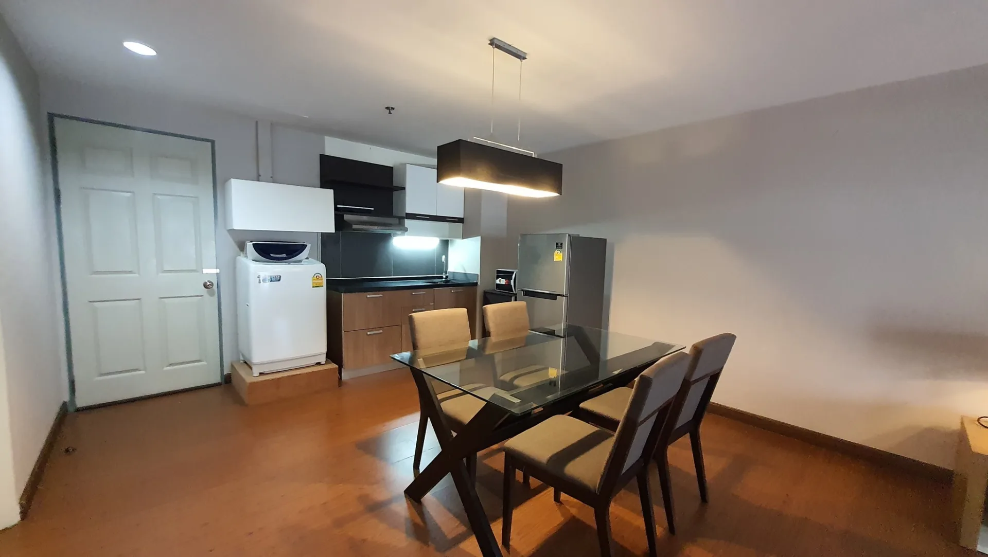 Property photos for The Royal Place 1