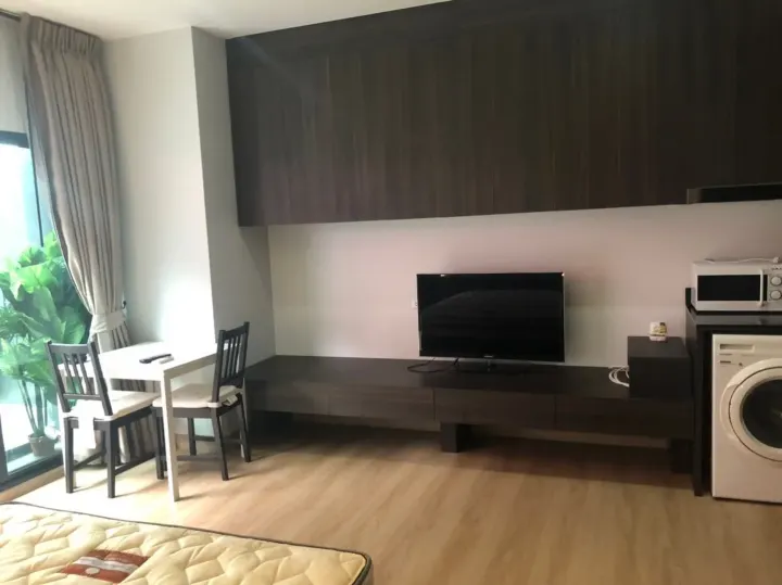 Property photos for Noble Reveal