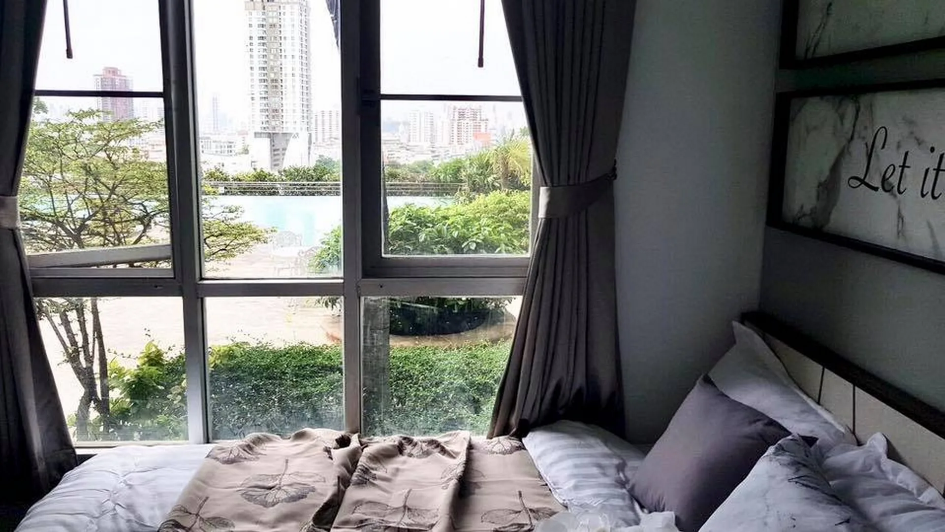 Property photos for Lumpini Place Water Cliff