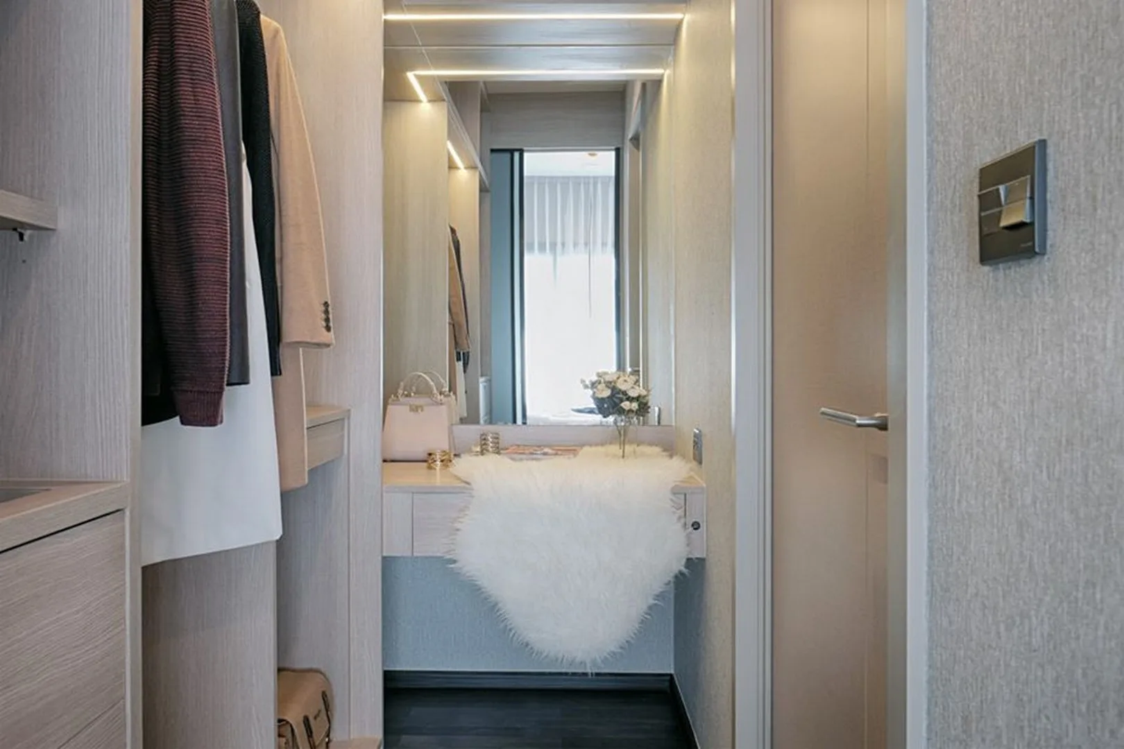 Property photos for The Line Asoke - Ratchada