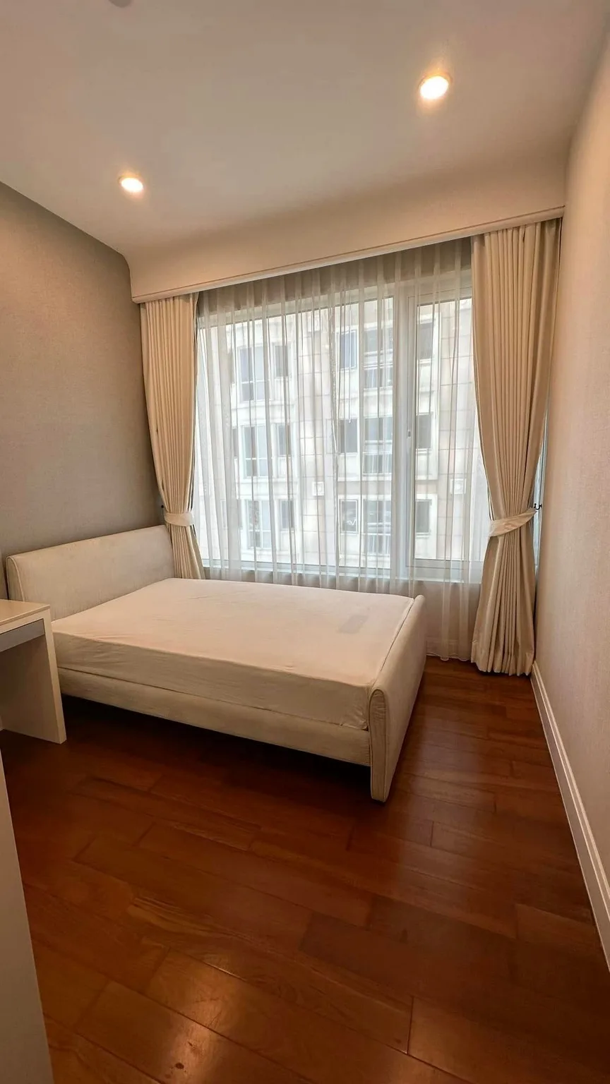 Property photos for Q Langsuan