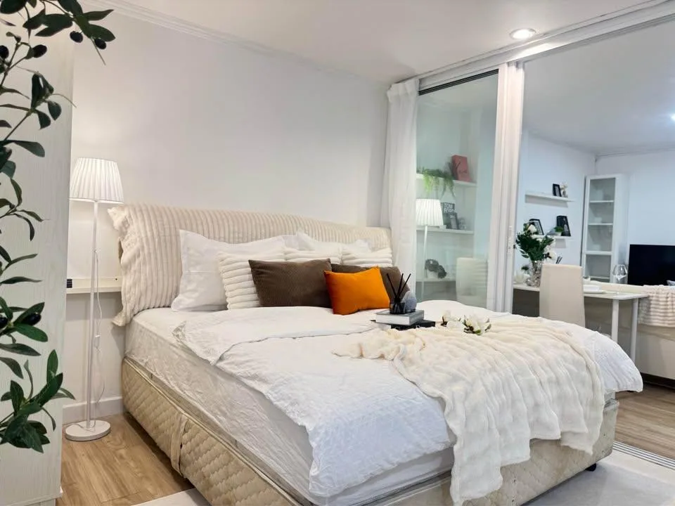Property photos for 49 Suite