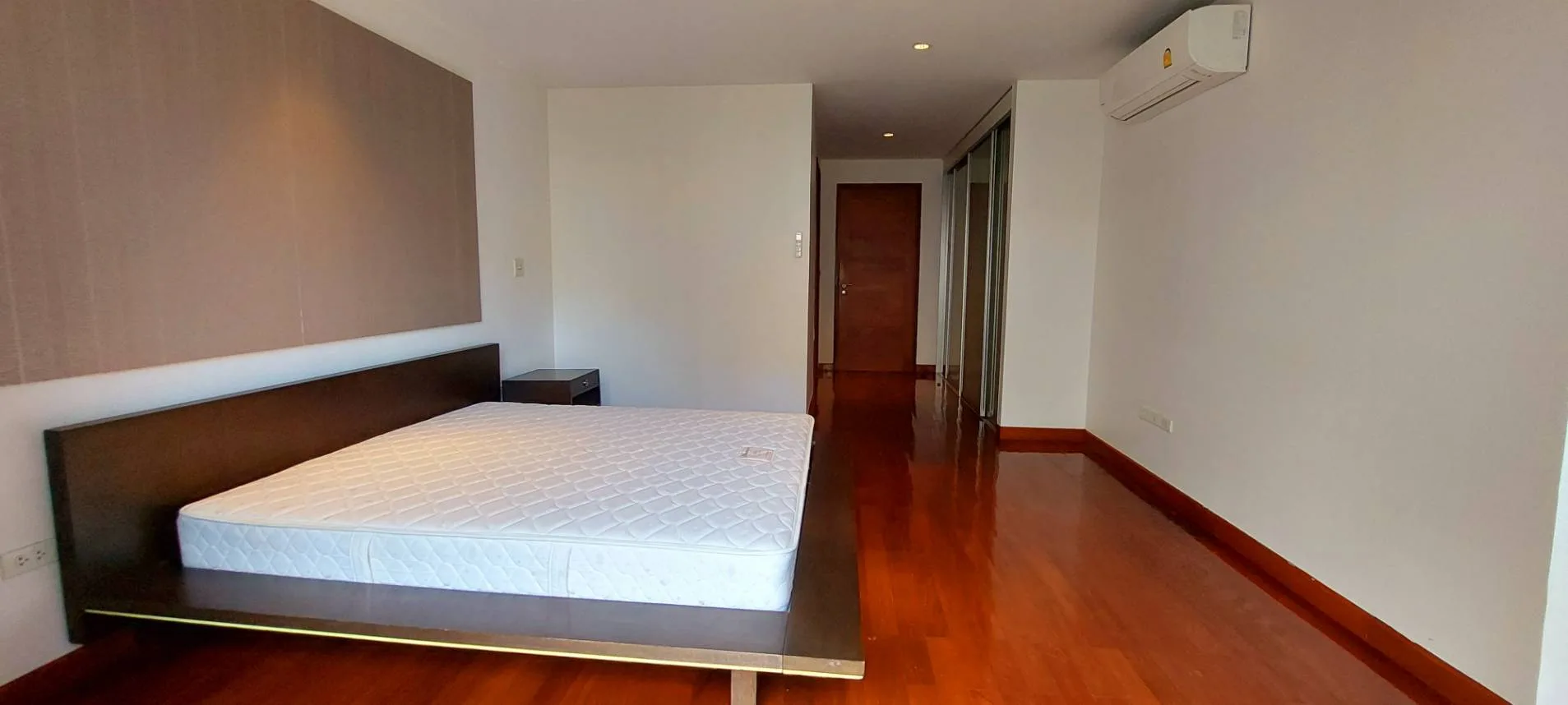 Property photos for Levara Residence