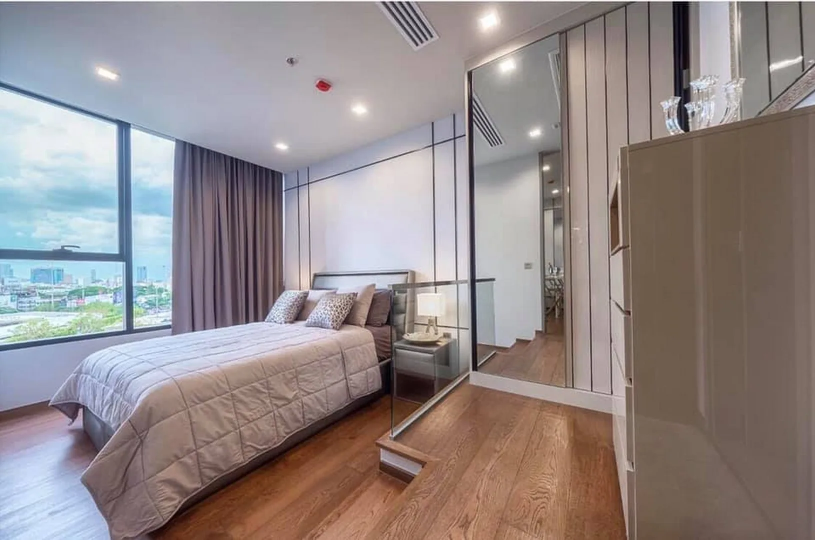 Property photos for Ideo Q Victory