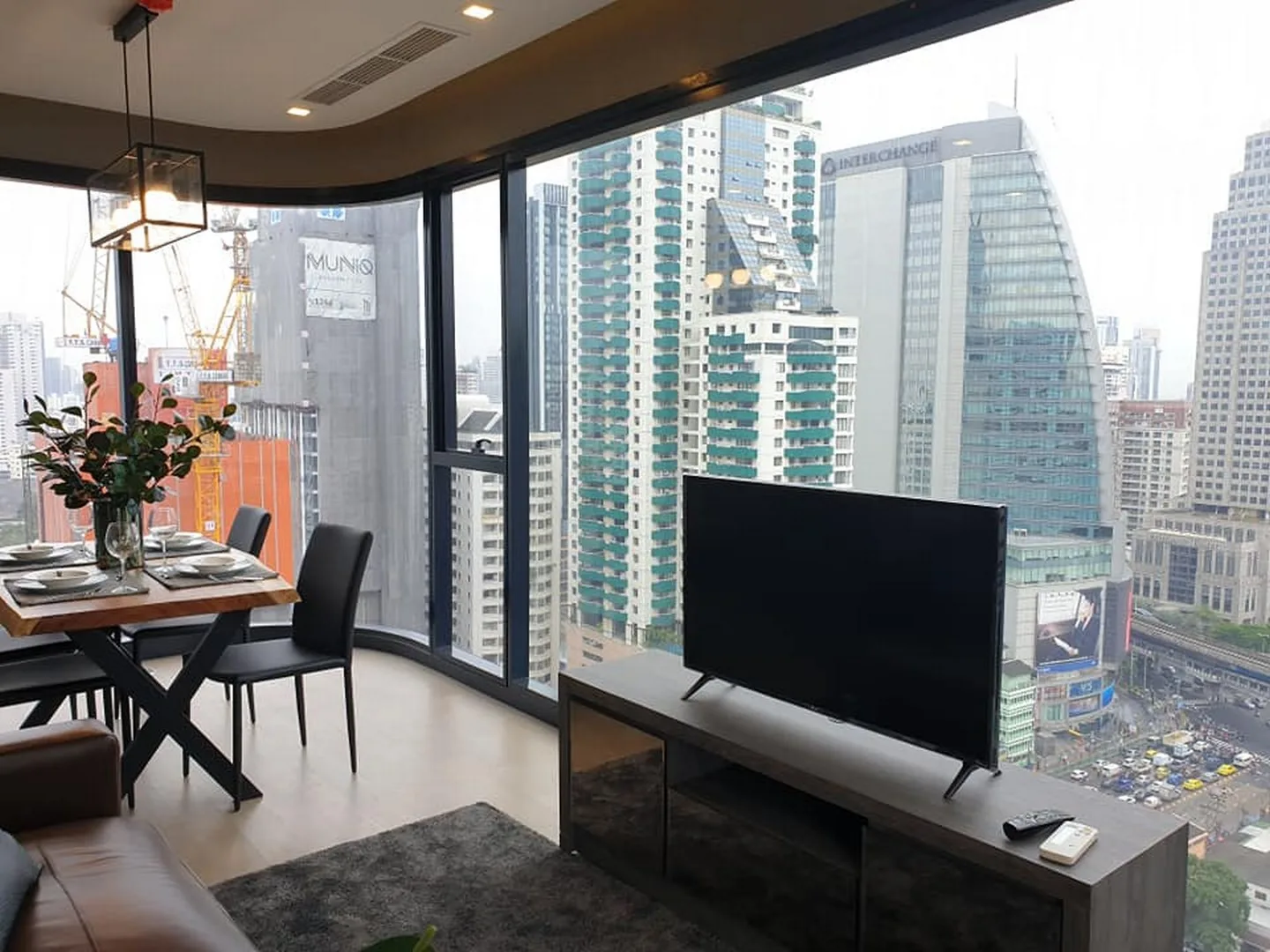 Property photos for Ashton Asoke