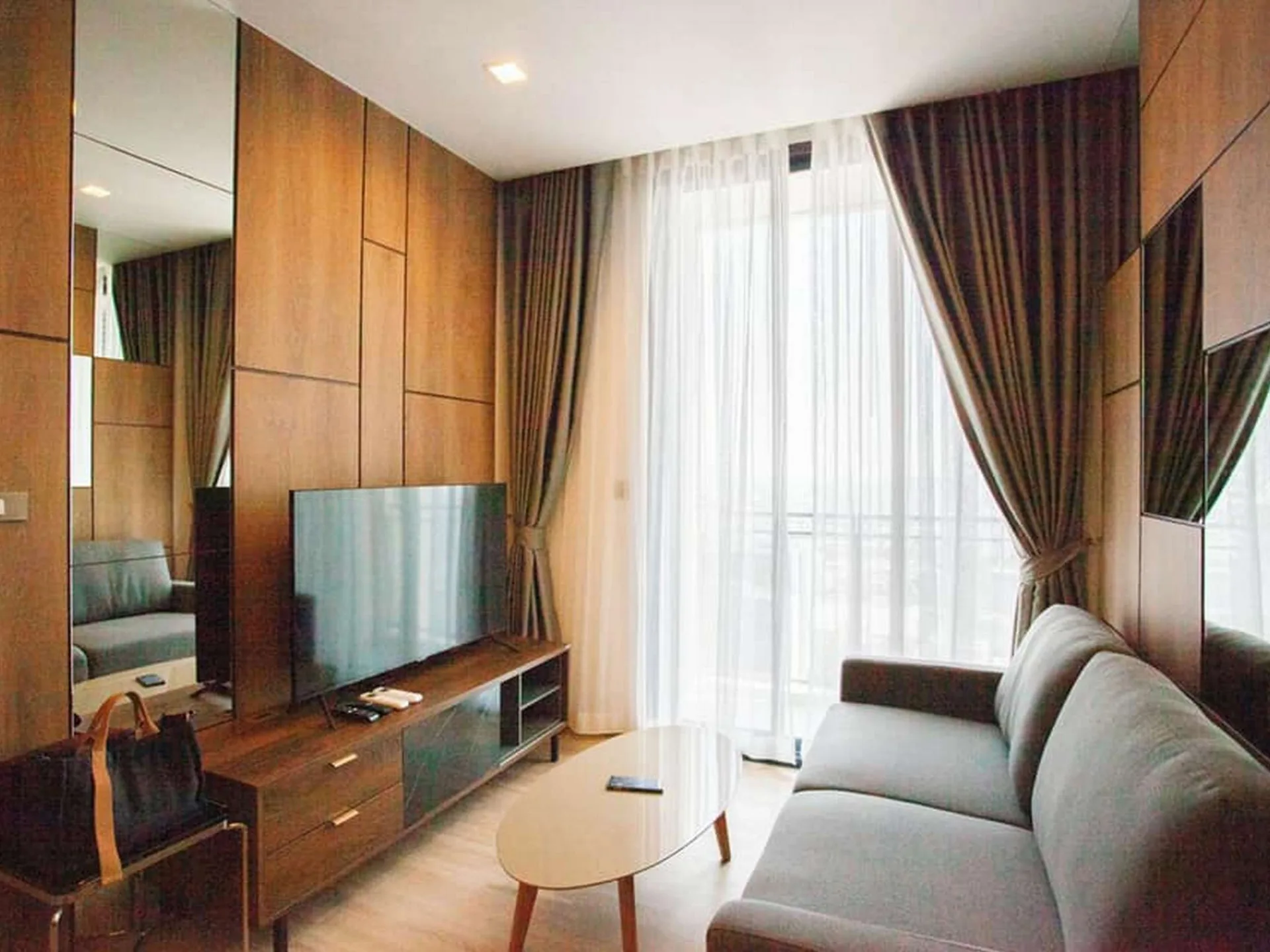Property photos for THE LINE Phahol - Pradipat
