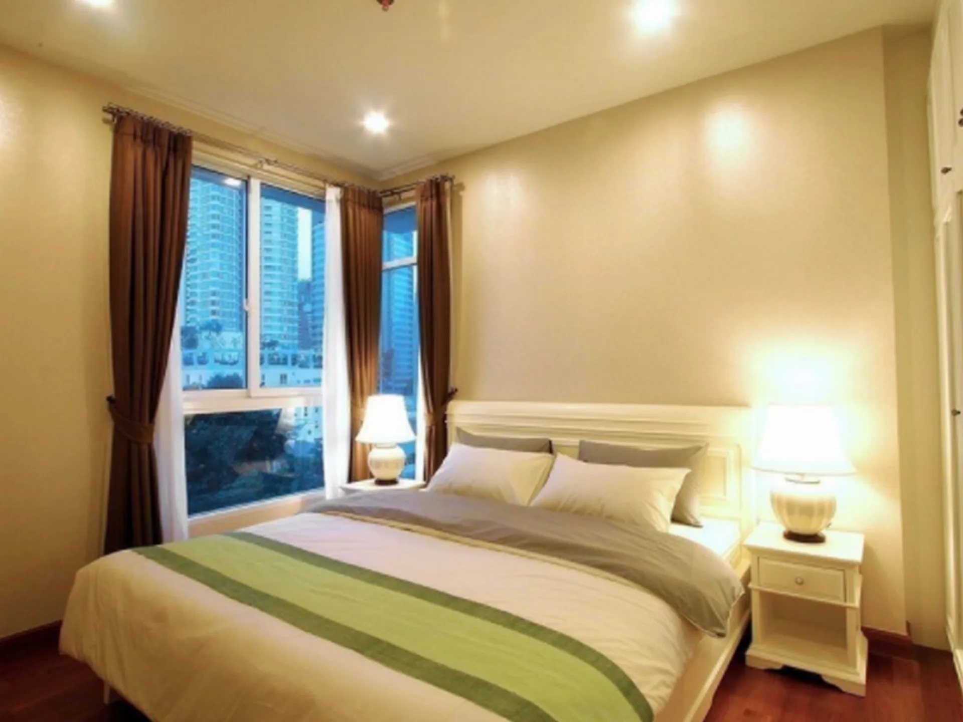 Property photos for Ivy Sathorn 10