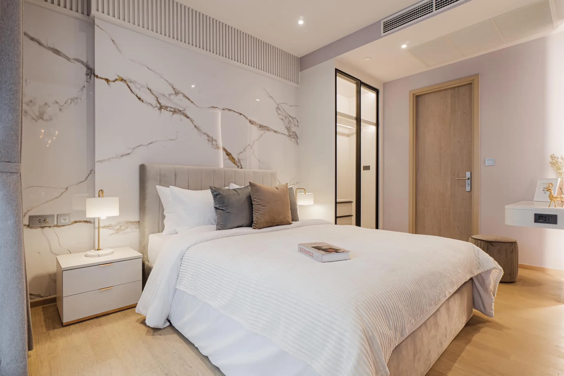 Property photos for ASHTON Asoke - Rama 9