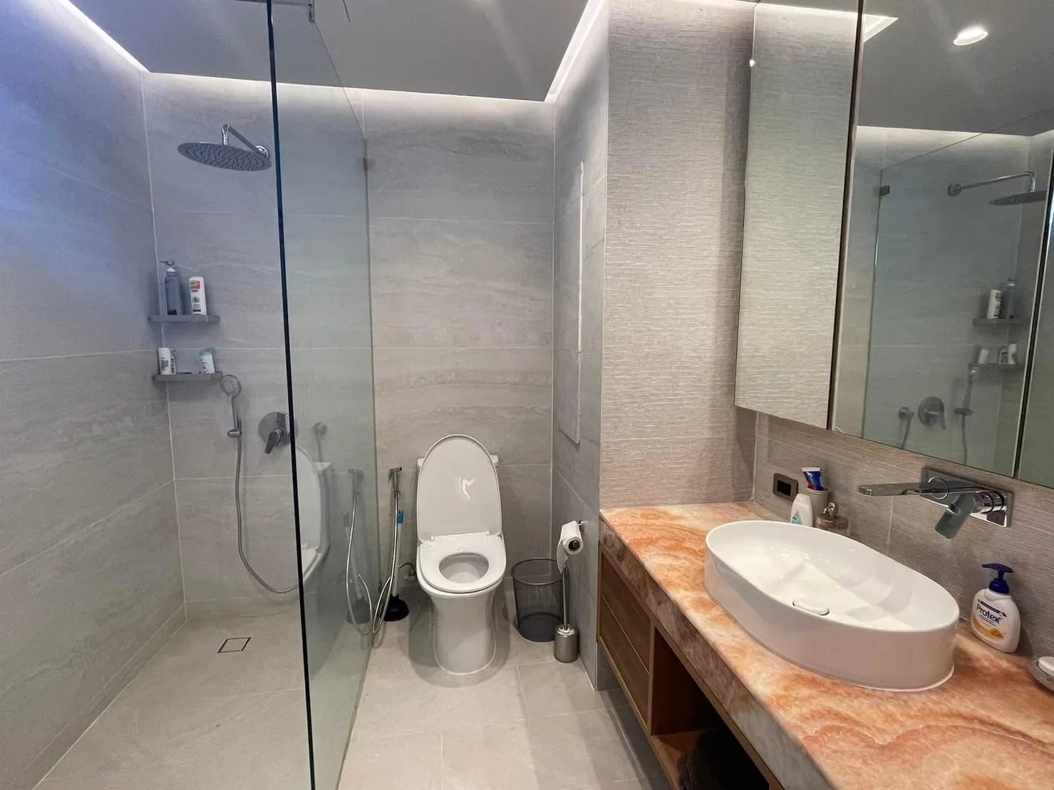 Property photos for Phatsana Garden