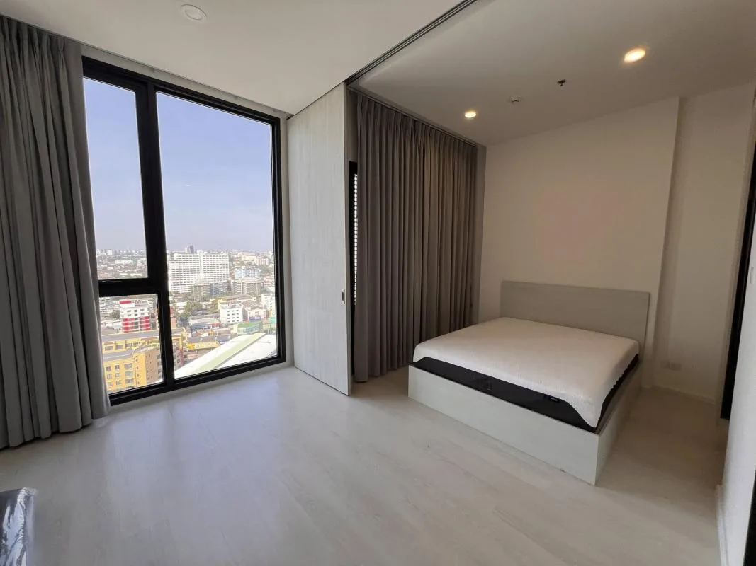 Property photos for Mazarine Ratchayothin