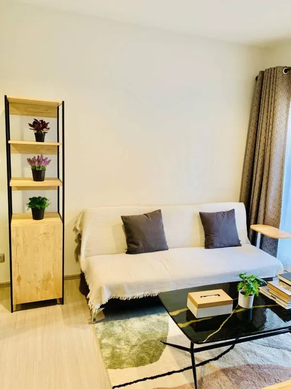 Property photos for Life Asoke Hype