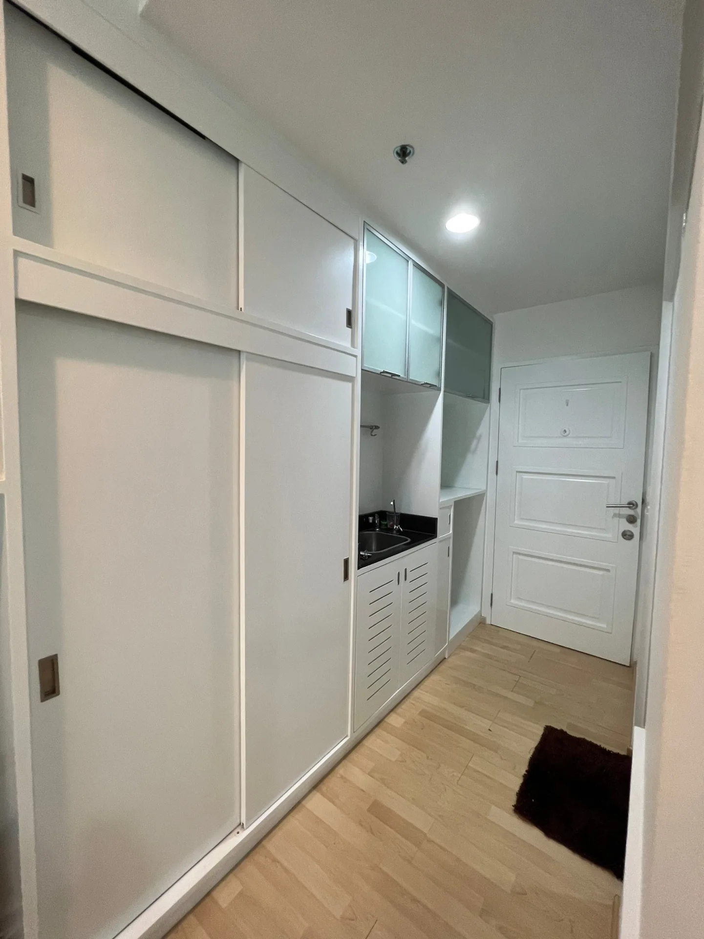 Property photos for Noble Lite