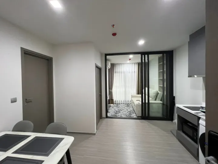 Property photos for Life Asoke Hype