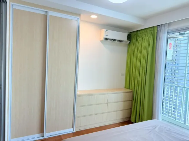 Property photos for THE LINE Phahonyothin Park