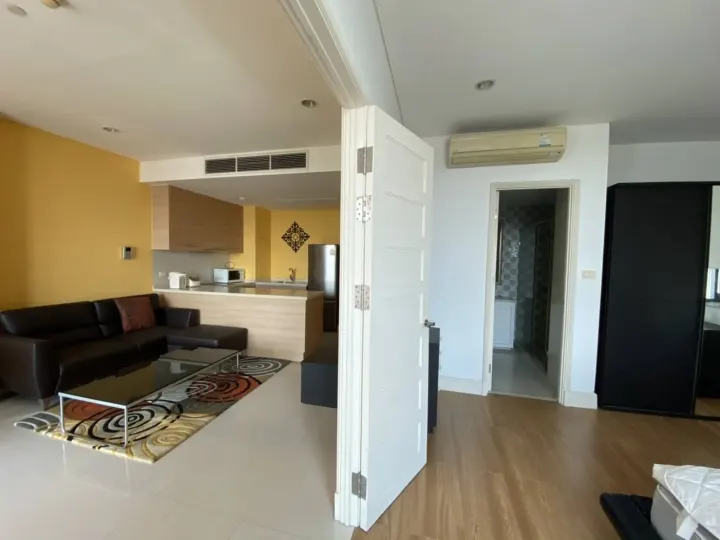 Property photos for Aguston Sukhumvit 22