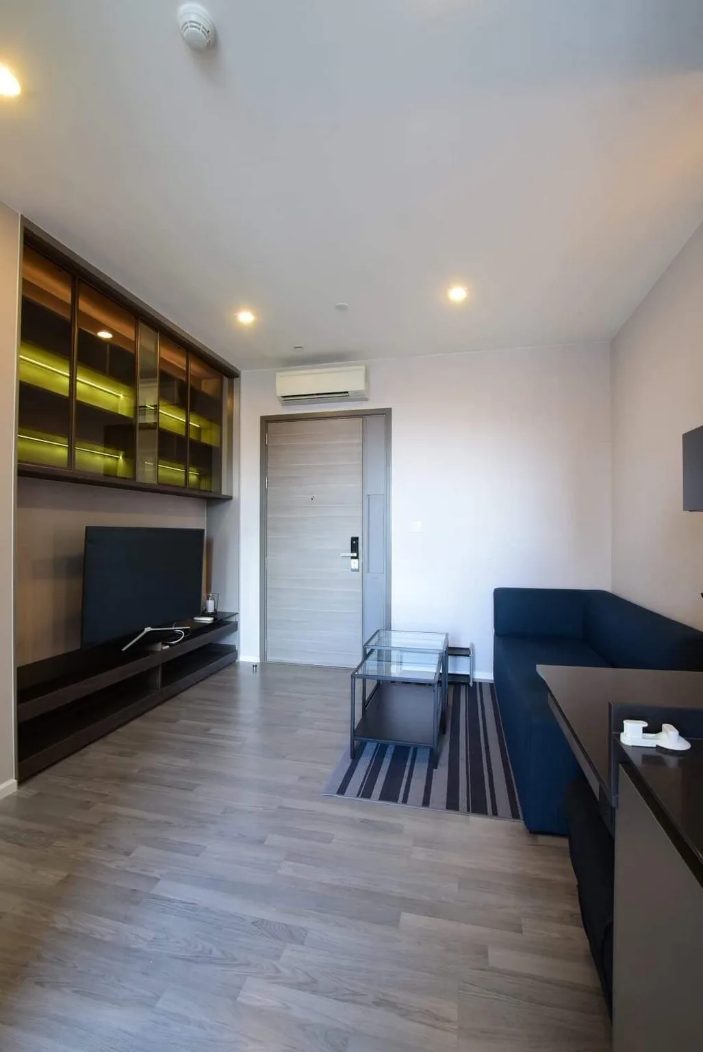 Property photos for The Room Sukhumvit 69