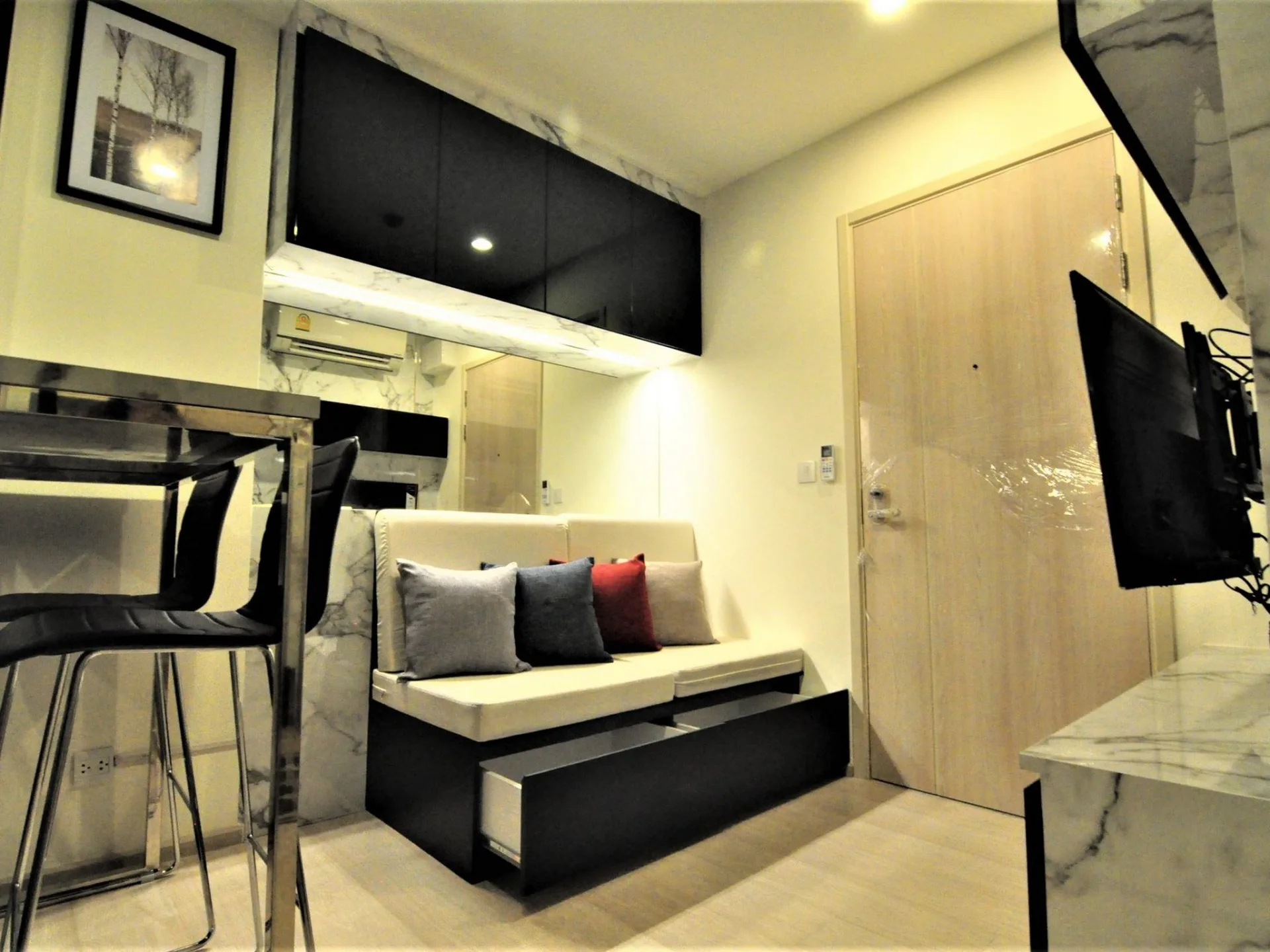 Property photos for Life Asoke