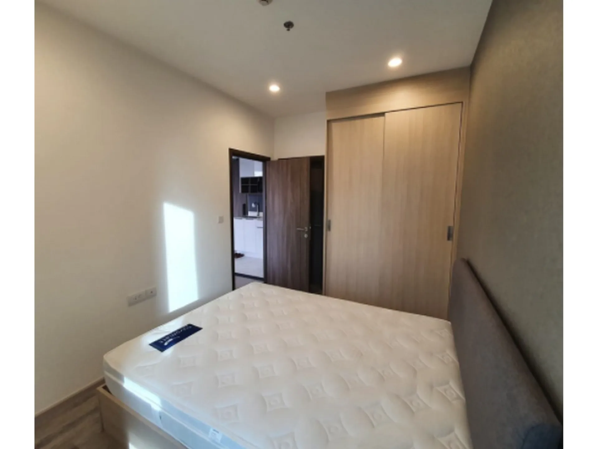 Property photos for Ideo Mobi Asoke