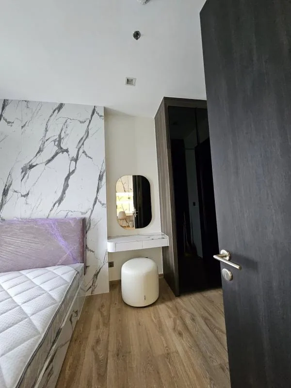 Property photos for Noble Around Ari