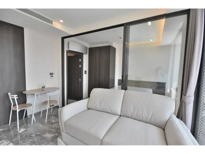 Property photos for 168 Sukhumvit 36