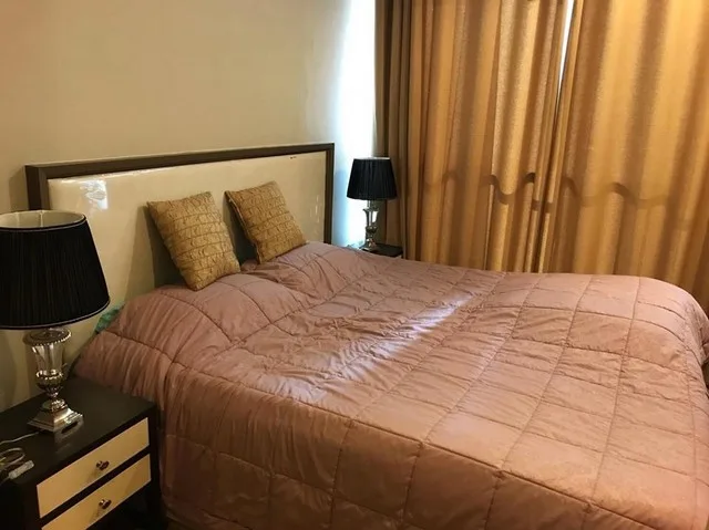 Property photos for The Reserve - Kasemsan 3