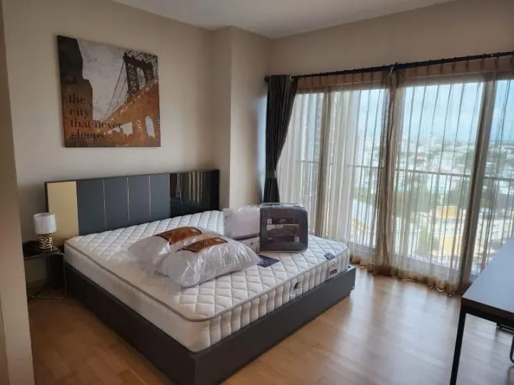 Property photos for Noble Reveal