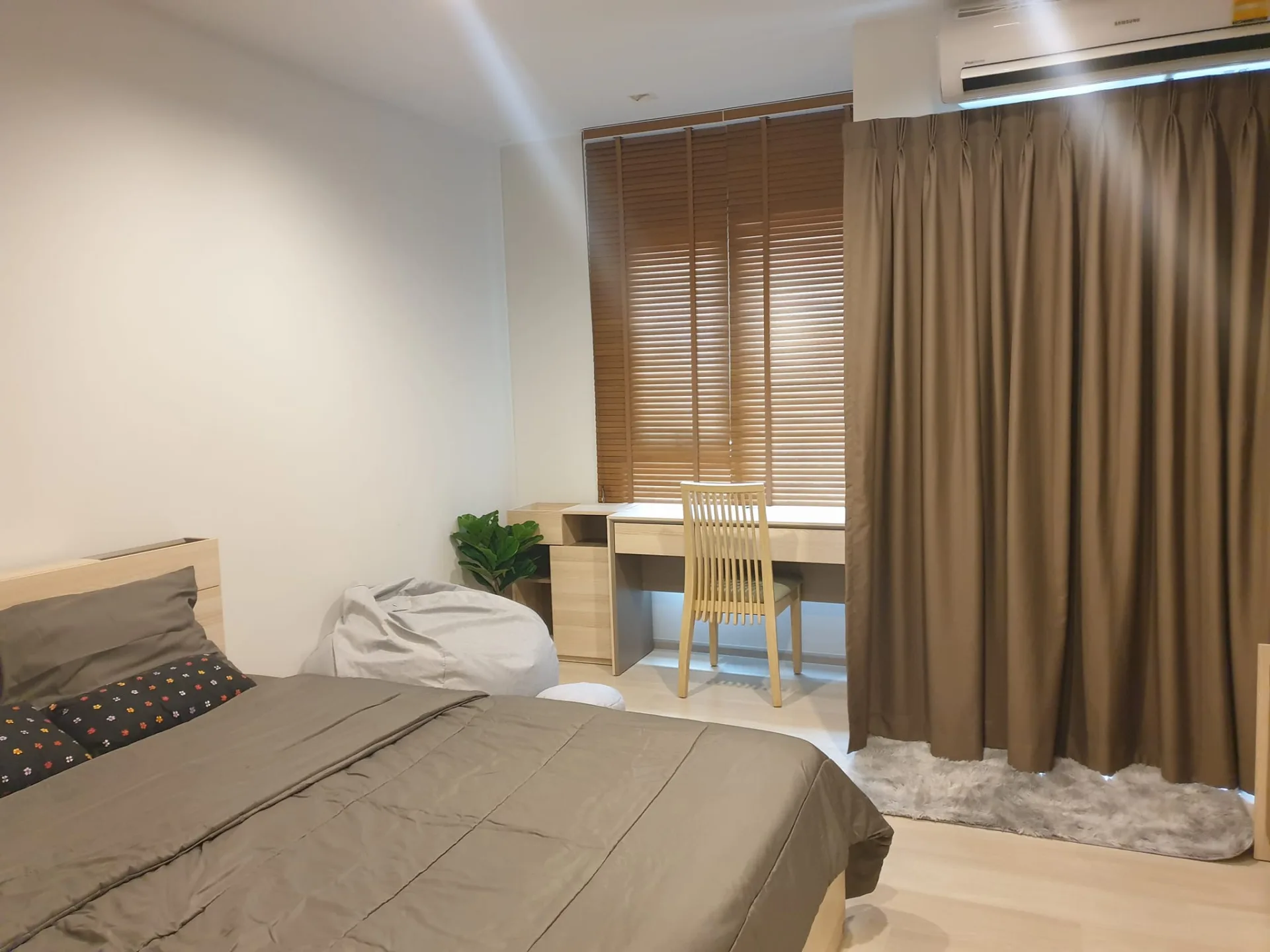 Property photos for Life One Wireless