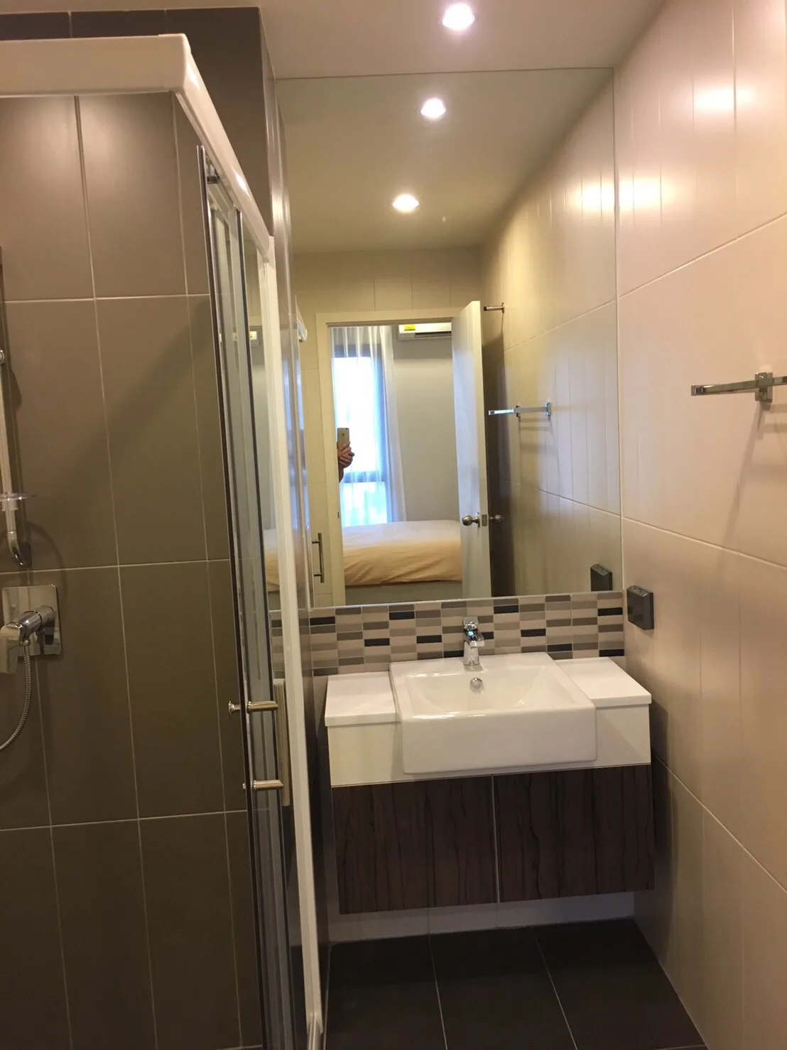 Property photos for Centric Ari Station
