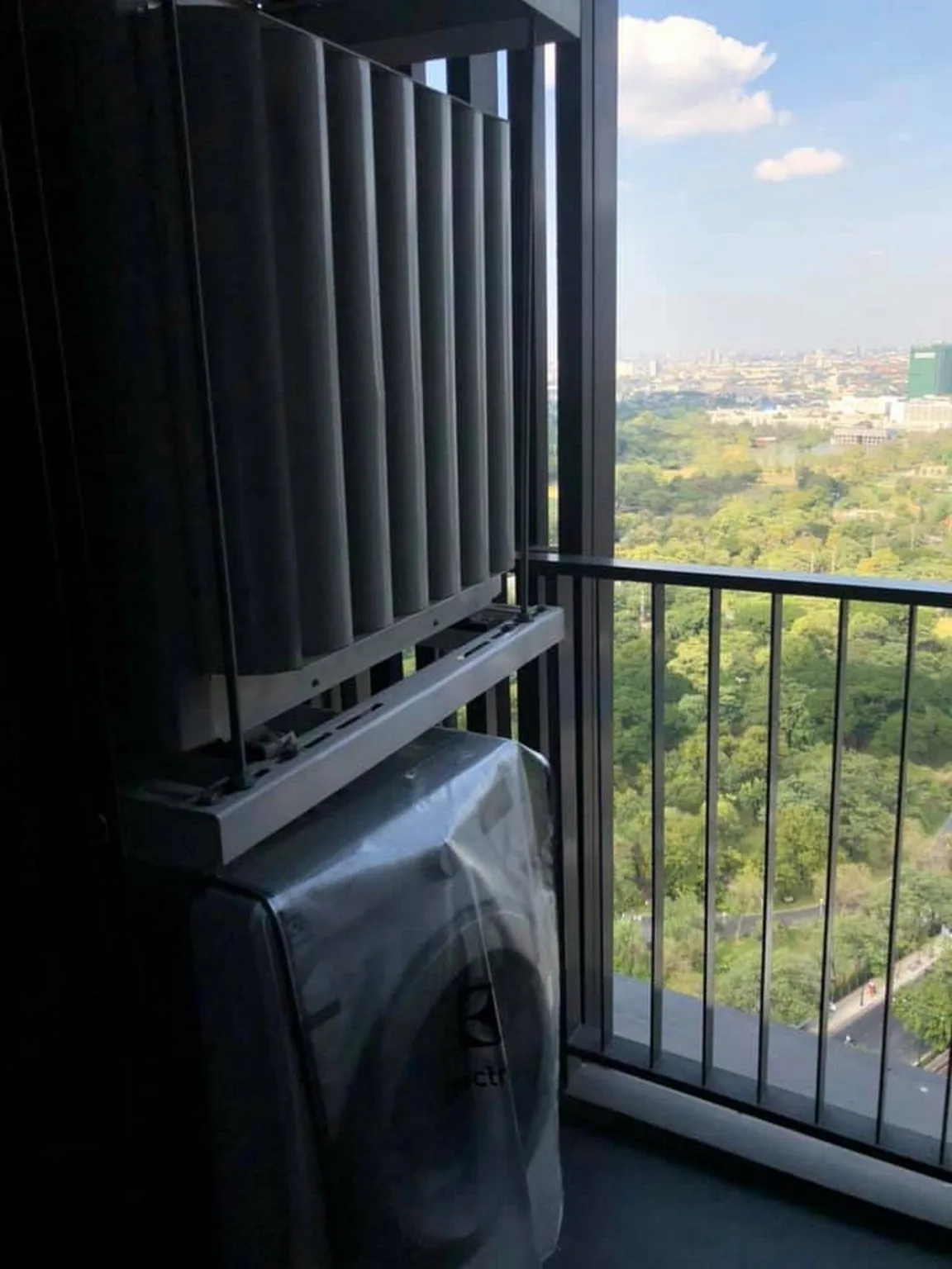 Property photos for THE LINE Jatujak - Mochit