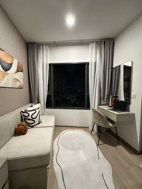 Property photos for Life Rama 4 - Asoke