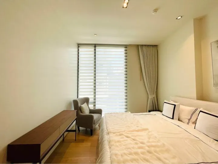Property photos for 28 Chidlom